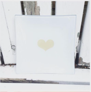 EJ Gold Heart on White Plate_ PM